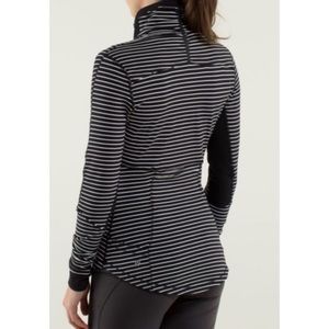 LULULEMON Herringbone Half Zip Base Runner Jacket